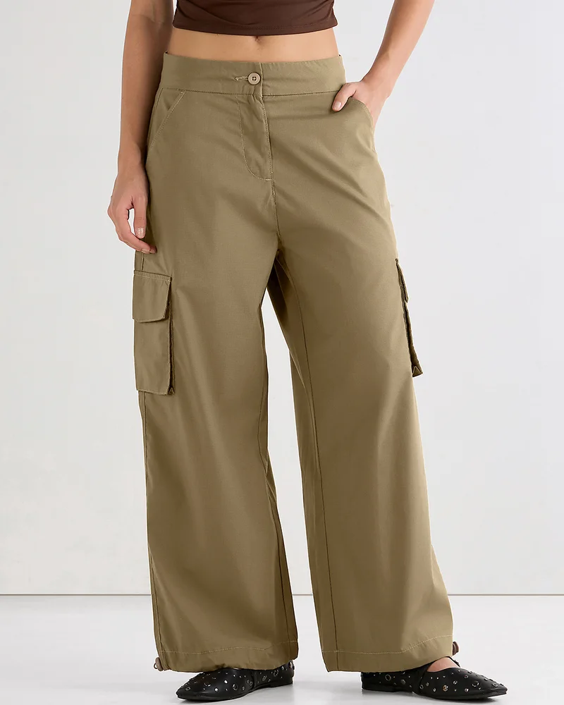 بيواكوف Women's Khaki Baggy Oversized Cargo Parachute Pants